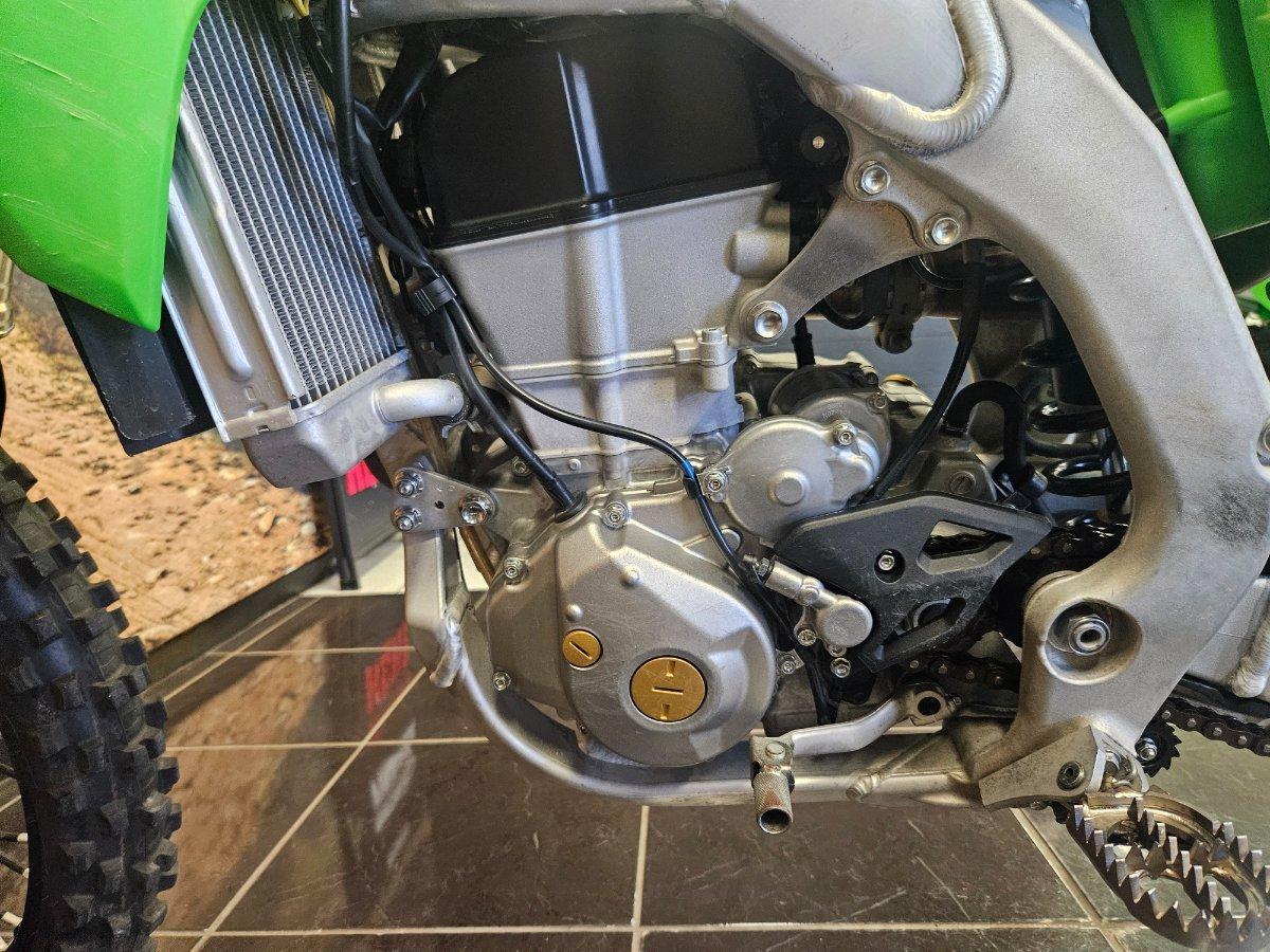 2022 KAWASAKI KX450 MOTOCROSS