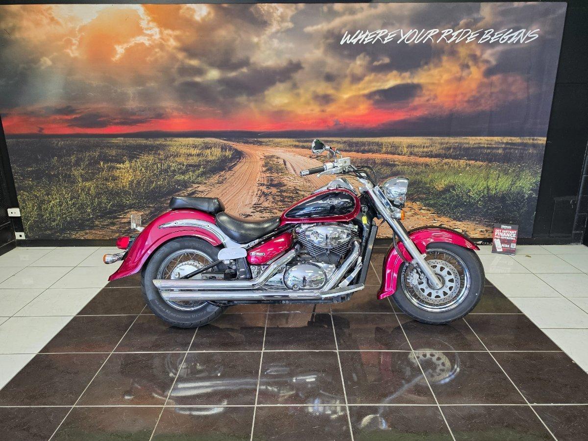 2006 SUZUKI VL800 (BOULEVARD C50) CRUISER