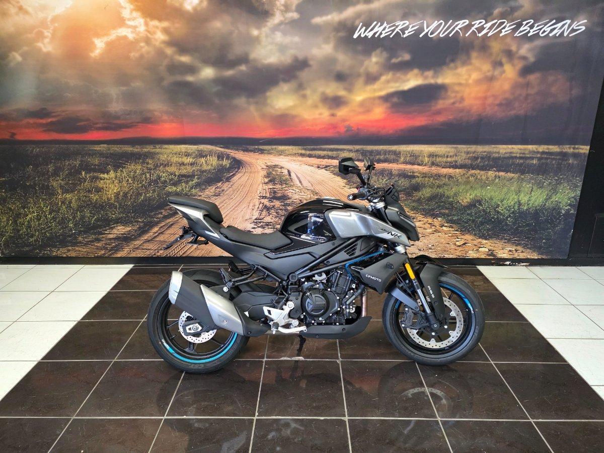 2025 CF MOTO 450 NK ROAD