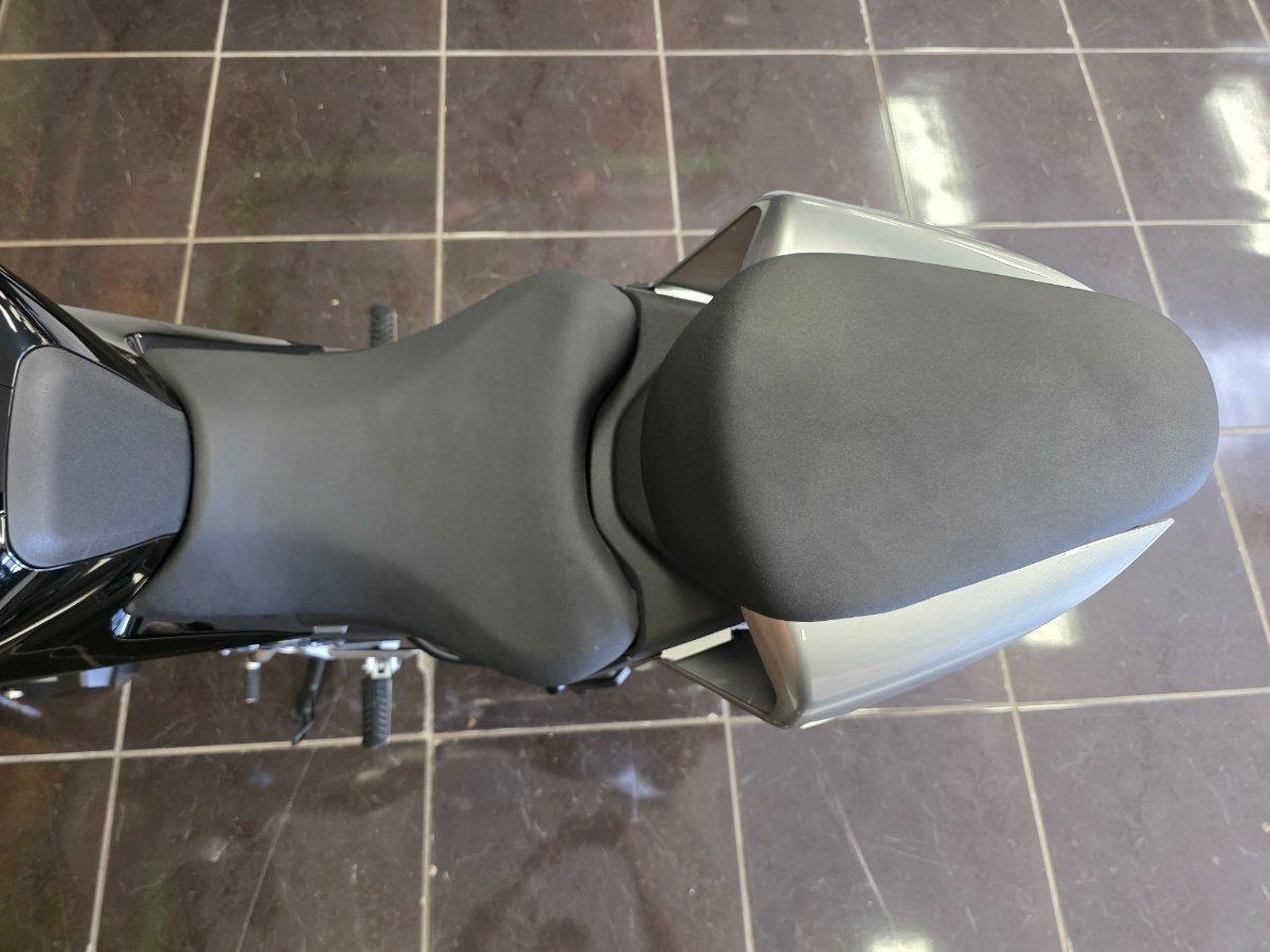 2025 CF MOTO 450 NK ROAD