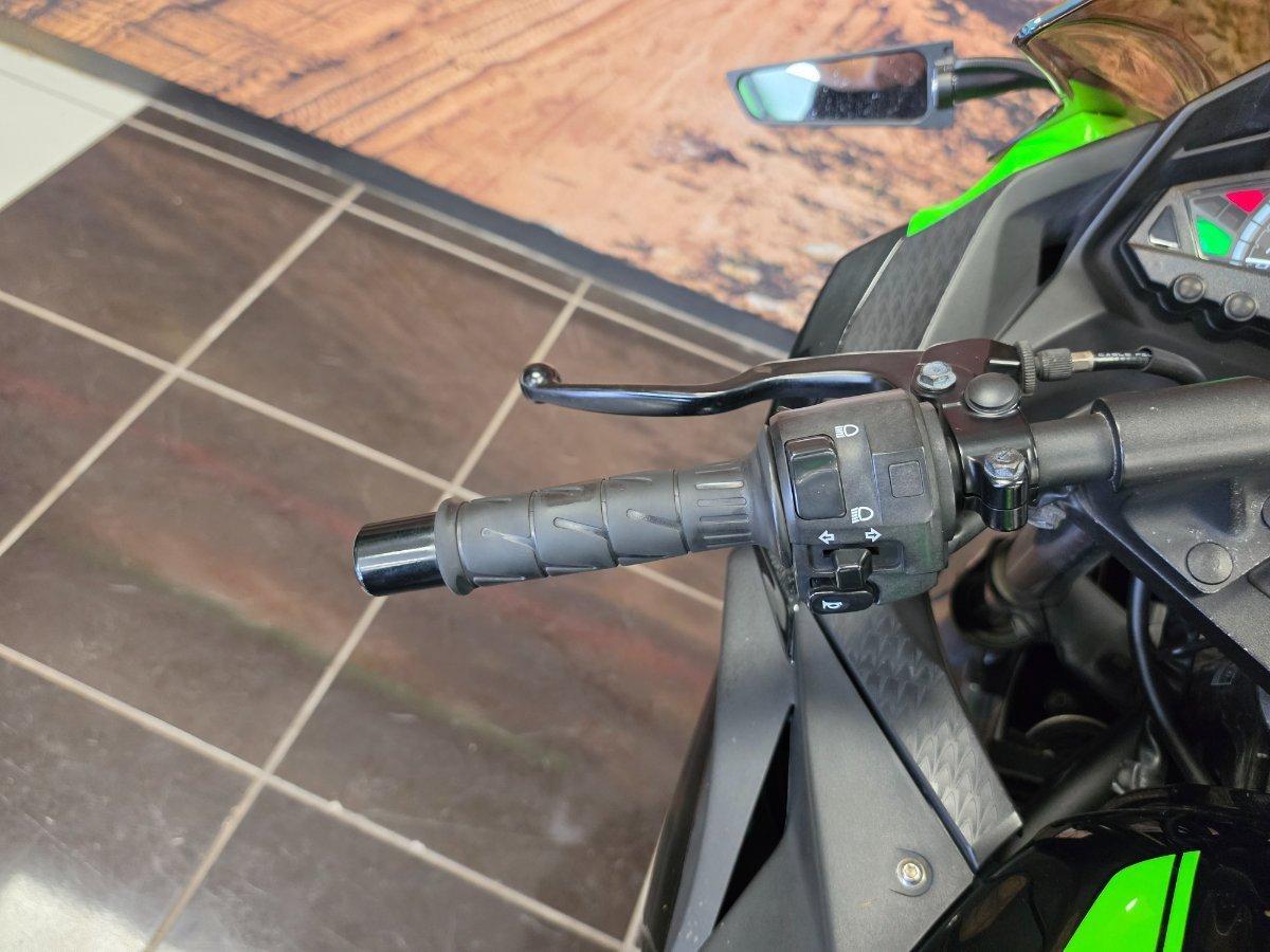 2016 KAWASAKI NINJA 300 ABS SPORTS