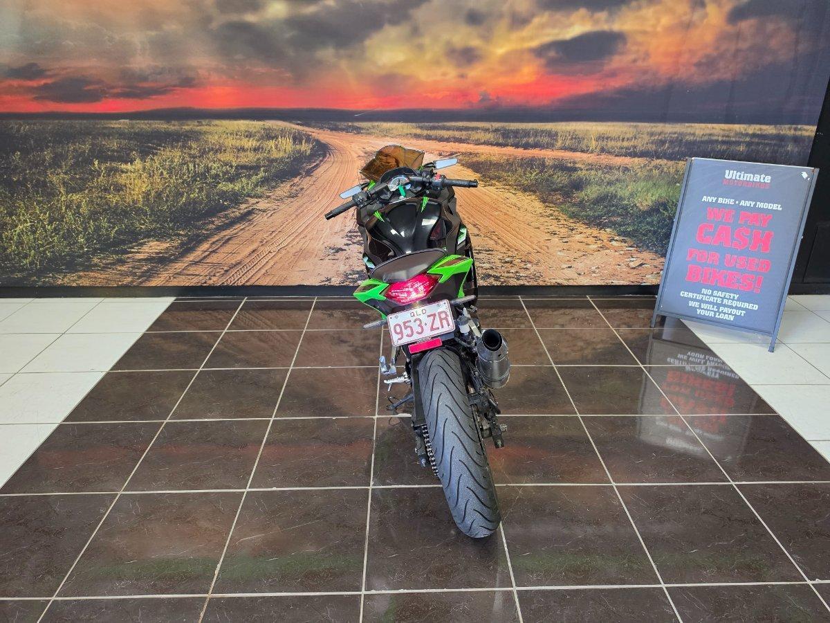 2016 KAWASAKI NINJA 300 ABS SPORTS