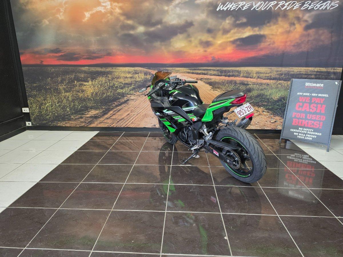 2016 KAWASAKI NINJA 300 ABS SPORTS