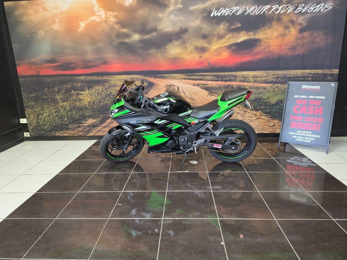2016 KAWASAKI NINJA 300 ABS SPORTS