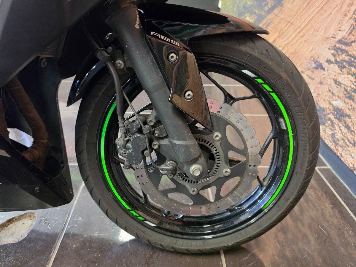 2016 KAWASAKI NINJA 300 ABS SPORTS