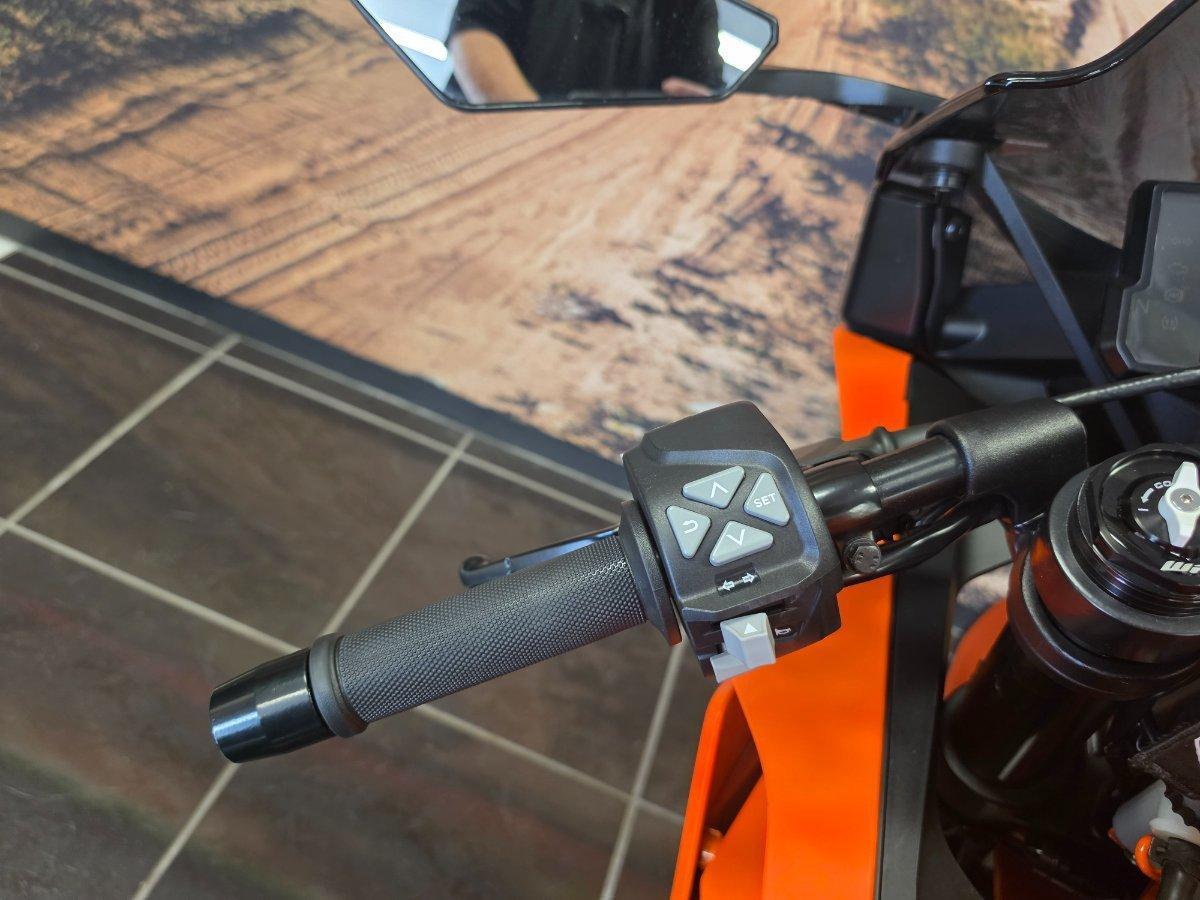 2023 KTM RC 390 GP SPORTS