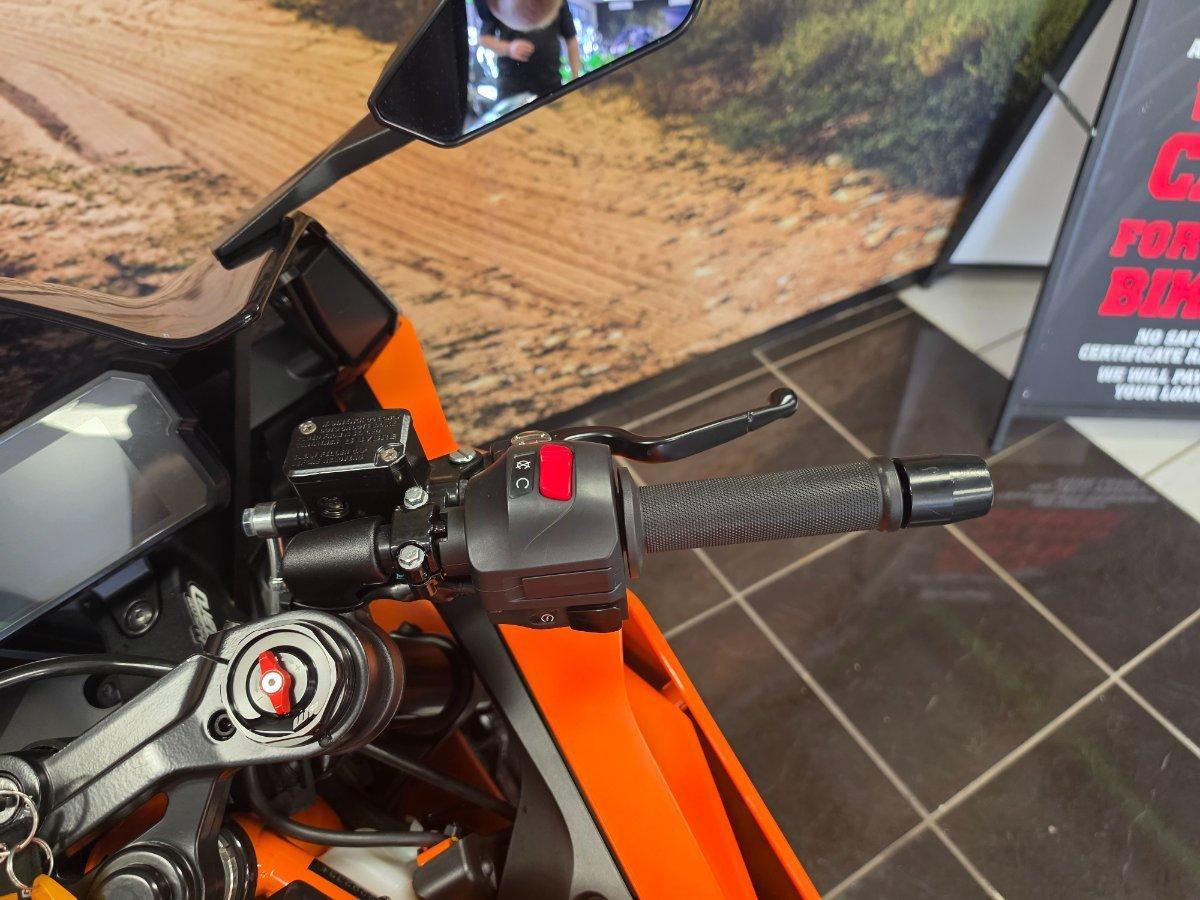 2023 KTM RC 390 GP SPORTS