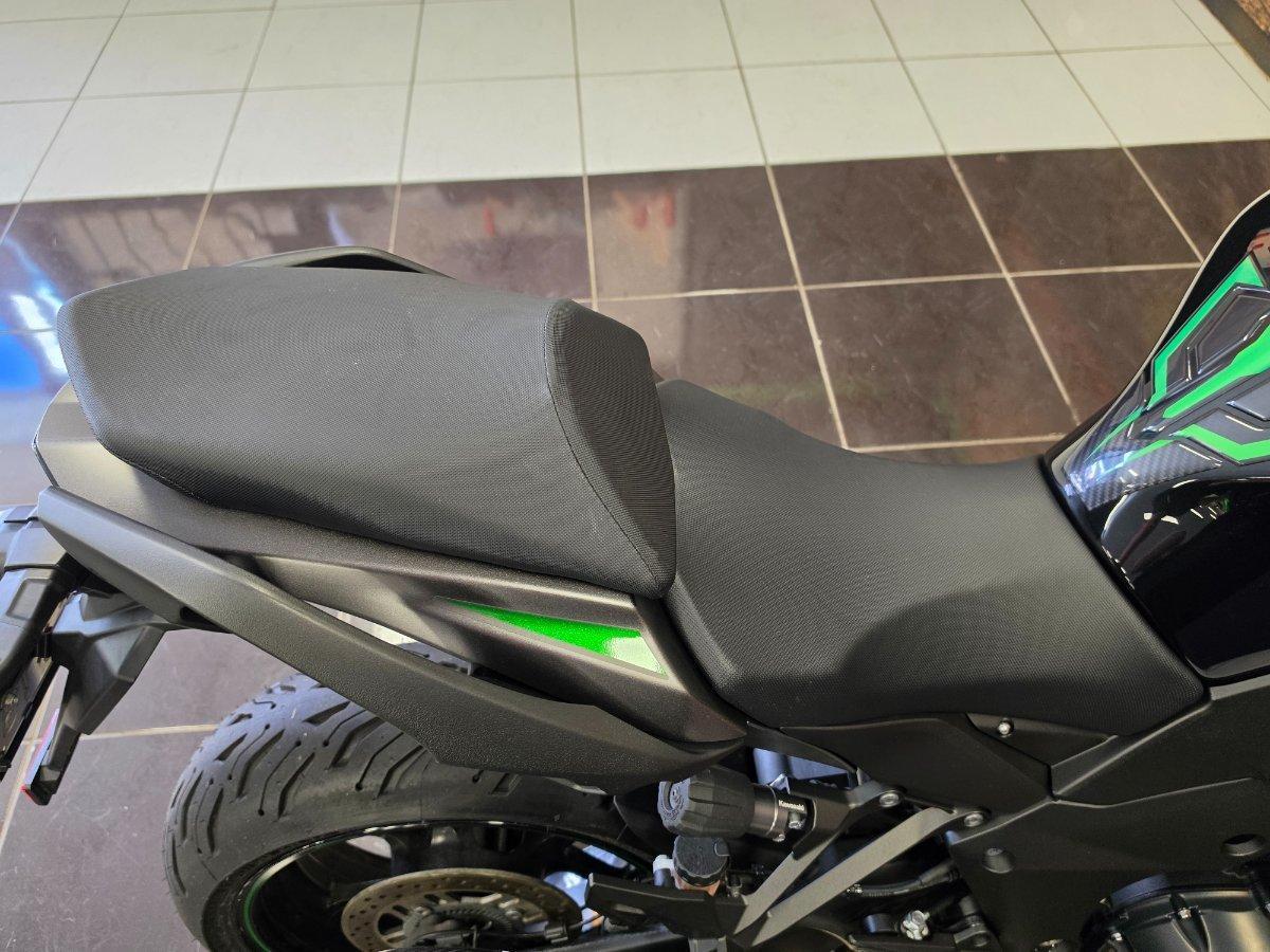 2024 KAWASAKI NINJA 1000SX SPORTS