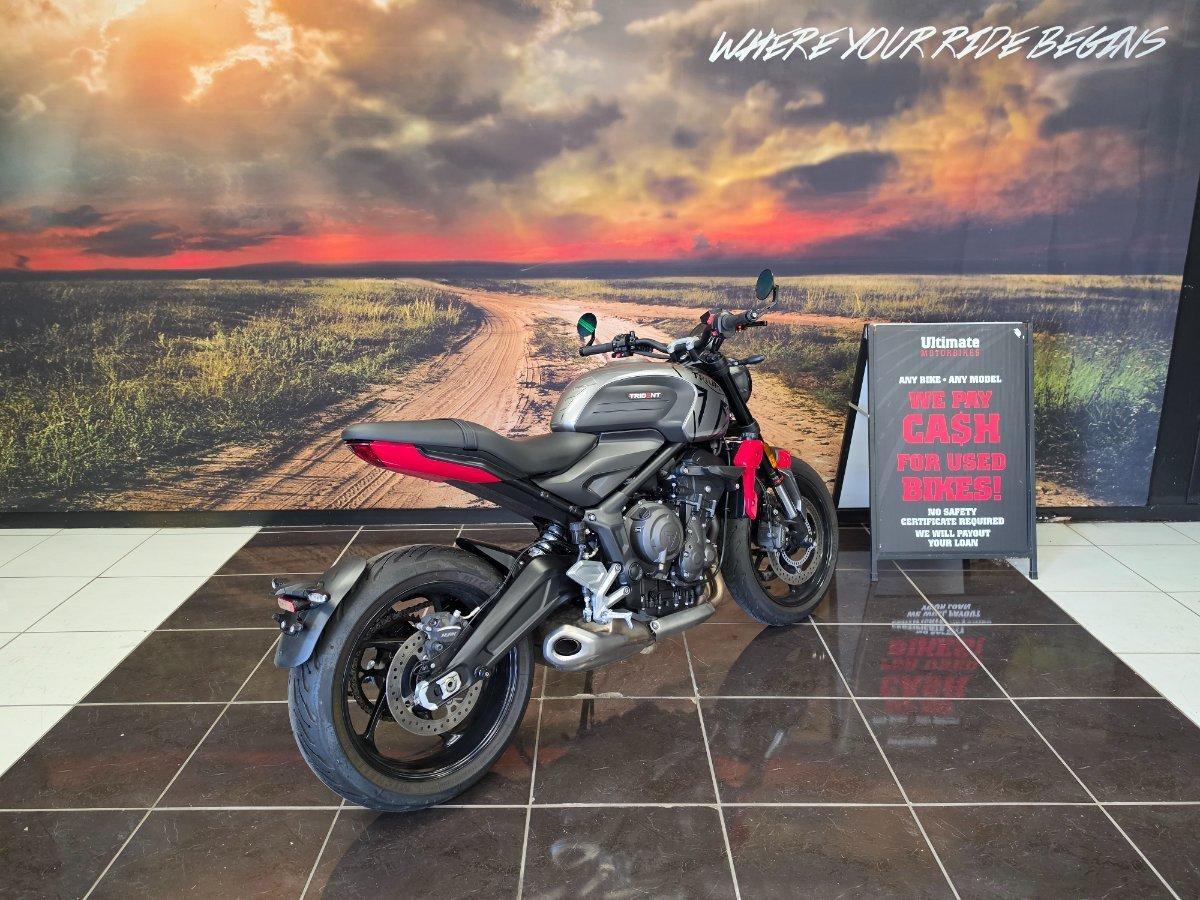 2022 TRIUMPH TRIDENT 660 ROAD