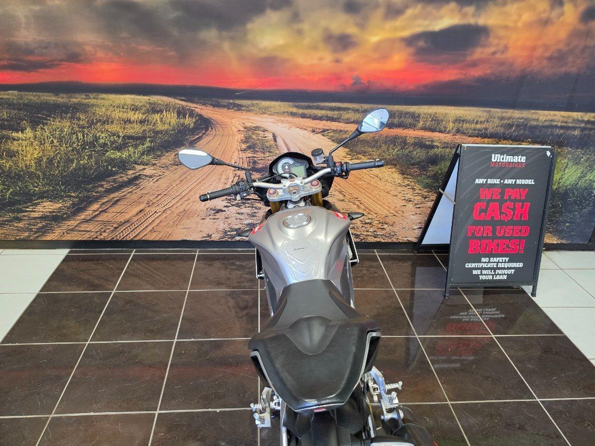 2012 APRILIA TUONO V4 R SPORTS