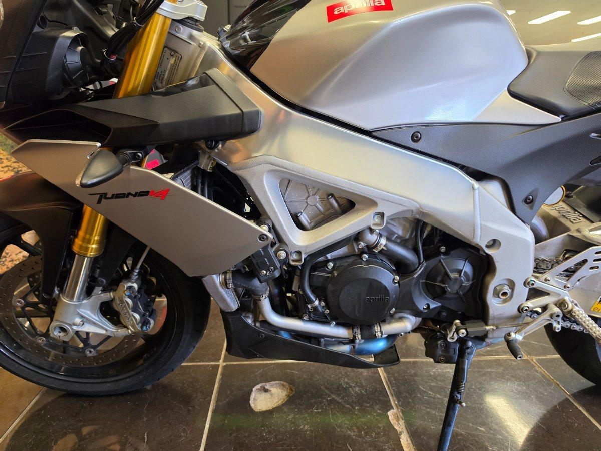 2012 APRILIA TUONO V4 R SPORTS