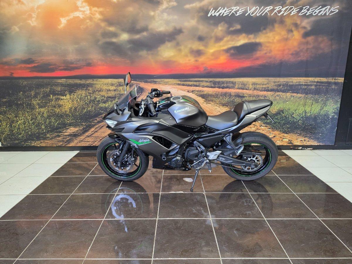 2024 KAWASAKI NINJA 650L SPORTS