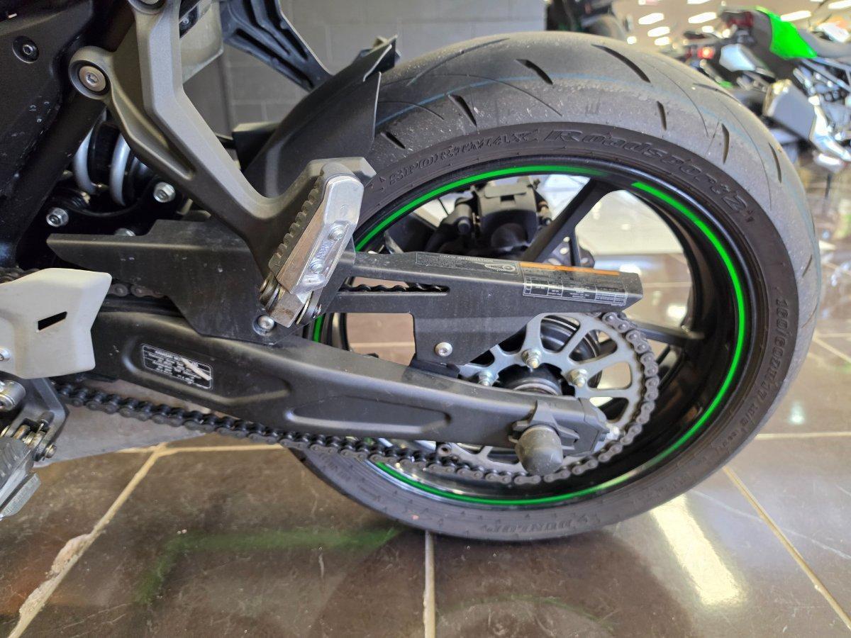 2024 KAWASAKI NINJA 650L SPORTS