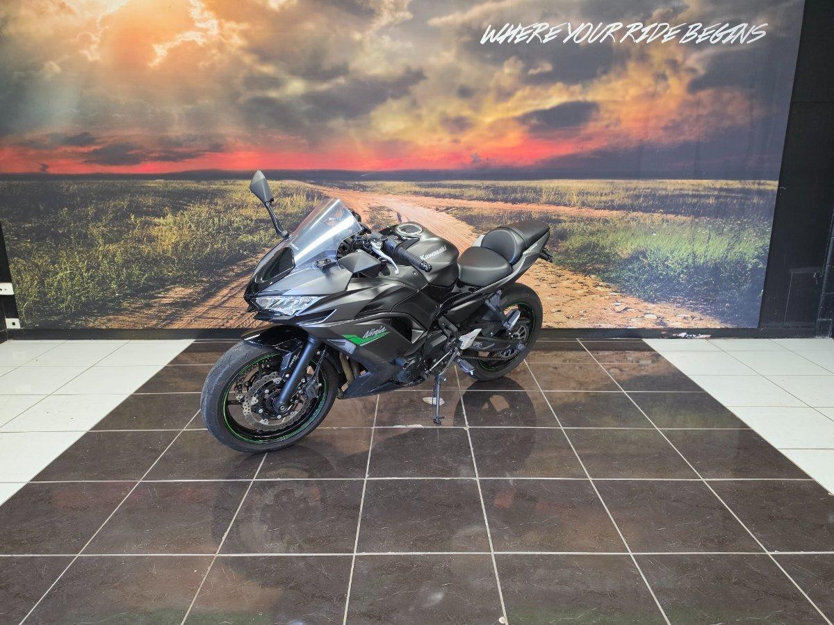 2024 KAWASAKI NINJA 650L SPORTS