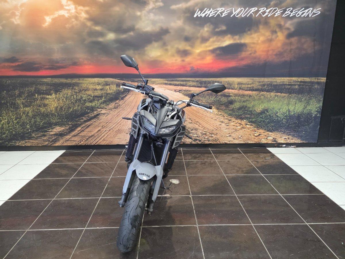 2017 YAMAHA MT-09A SPORTS