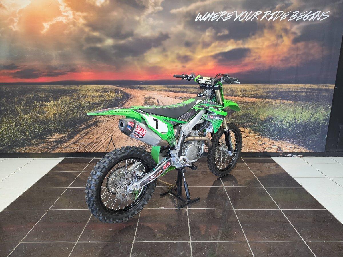 2022 KAWASAKI KX450 MOTOCROSS