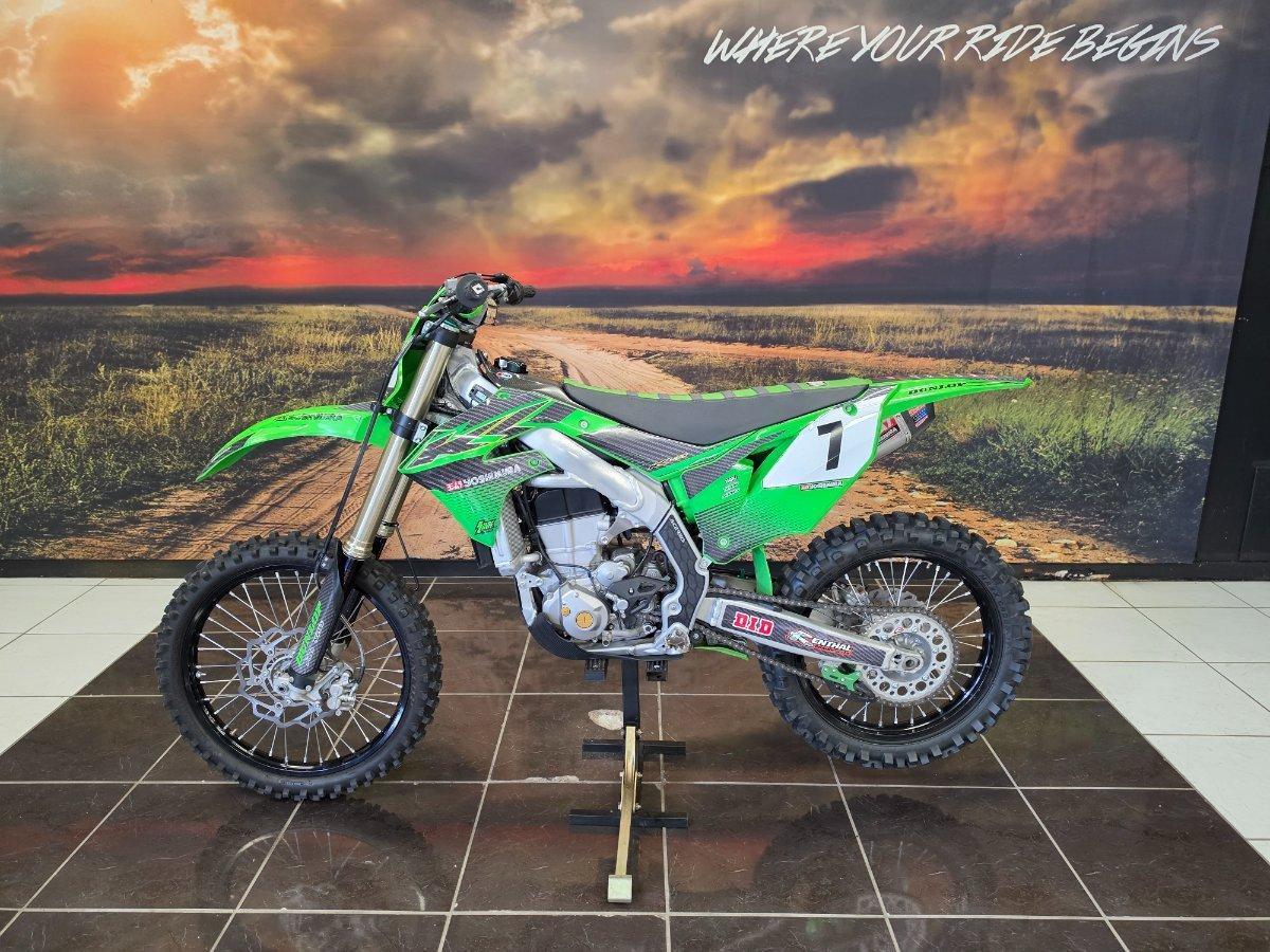 2022 KAWASAKI KX450 MOTOCROSS