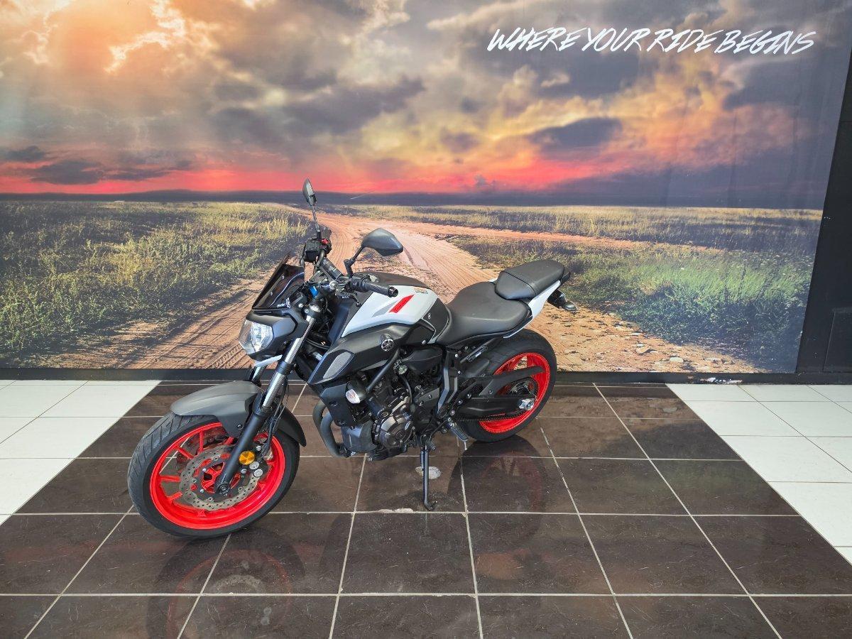 2020 YAMAHA MT-07 LA ROAD