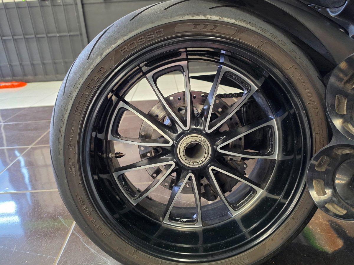 2017 DUCATI DIAVEL CRUISER