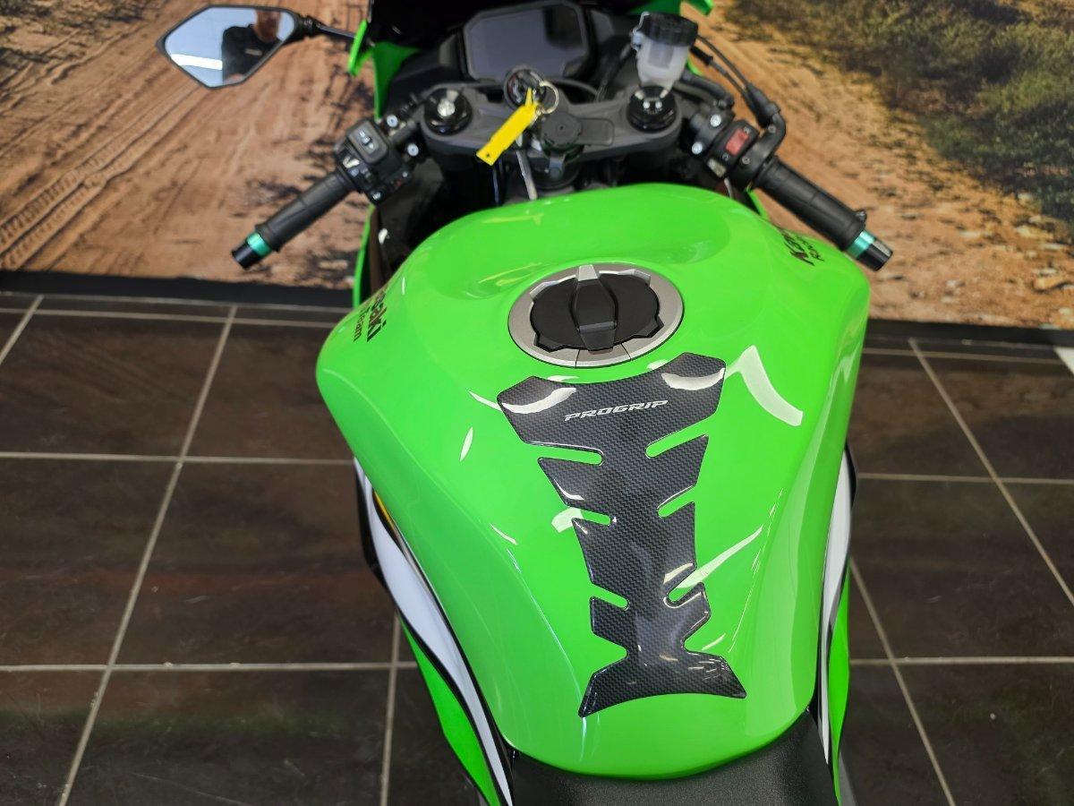2024 KAWASAKI NINJA ZX-6R (636) KRT EDITION SPORTS