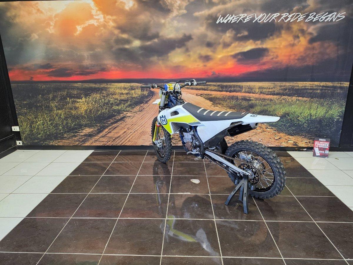 2021 HUSQVARNA FC450 MOTOCROSS