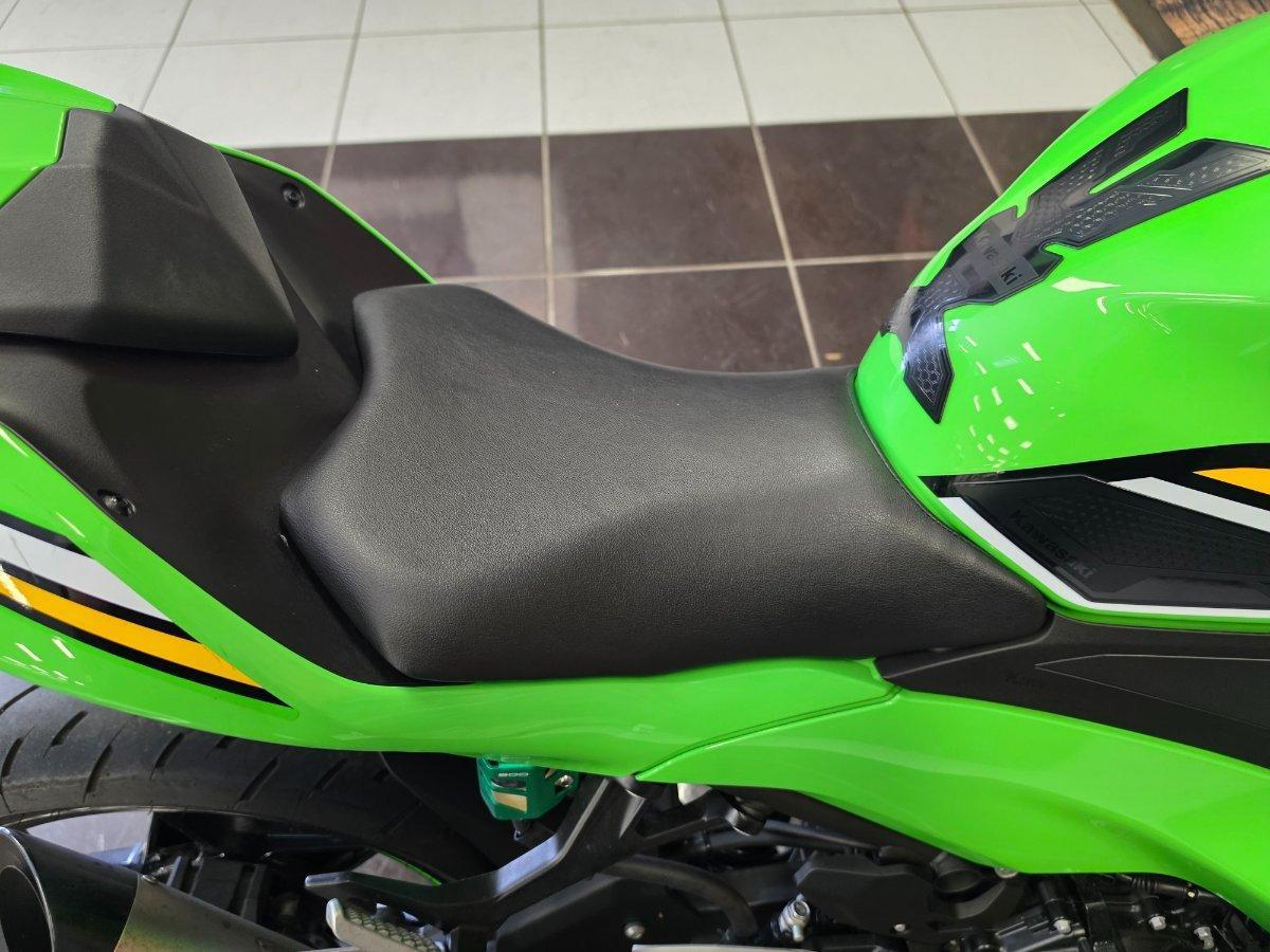 2025 KAWASAKI NINJA 500 SE KRT EDITION (EX500J) SPORTS