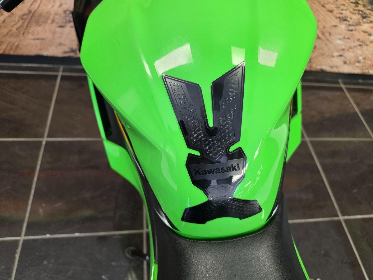 2025 KAWASAKI NINJA 500 SE KRT EDITION (EX500J) SPORTS