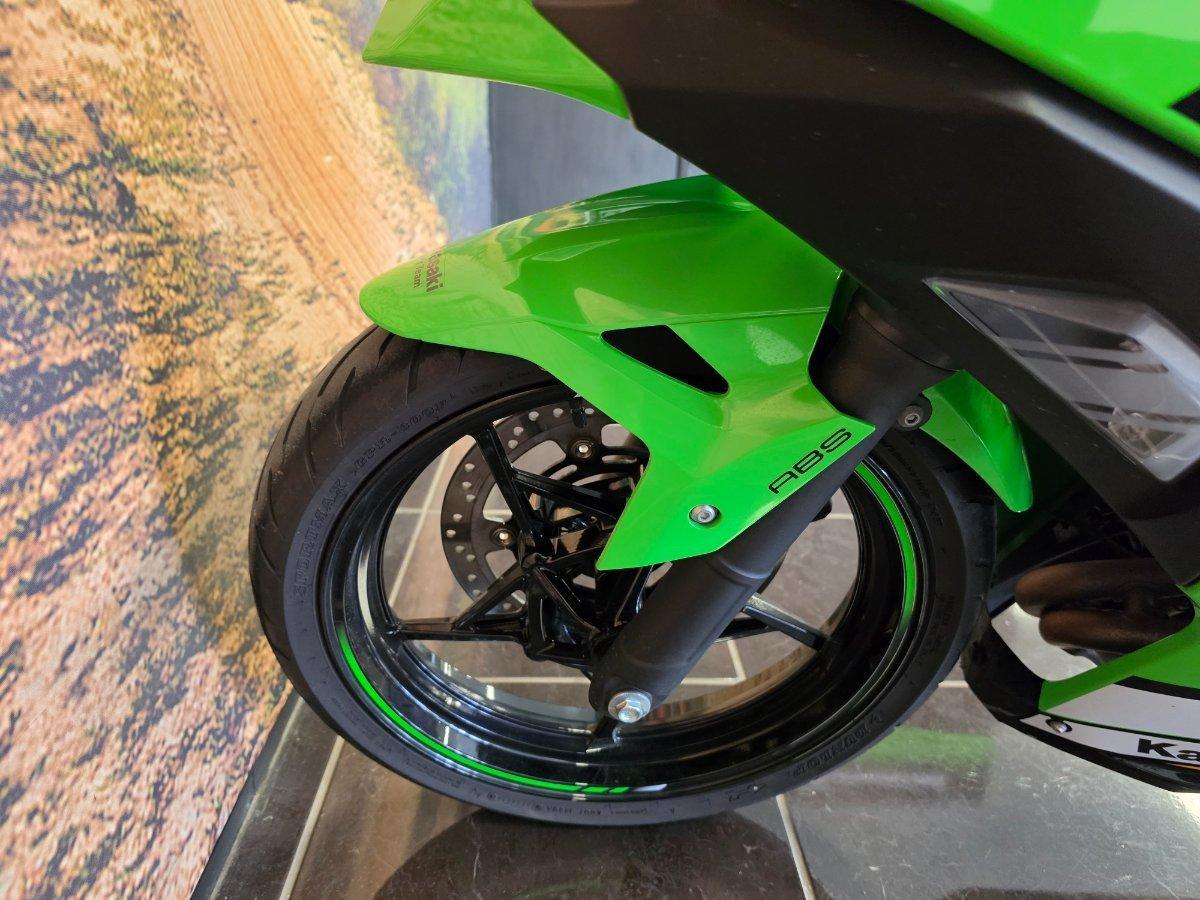 2025 KAWASAKI NINJA 500 SE KRT EDITION (EX500J) SPORTS