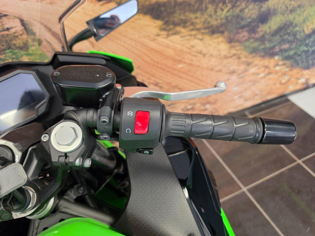 2025 KAWASAKI NINJA 500 SE KRT EDITION (EX500J) SPORTS