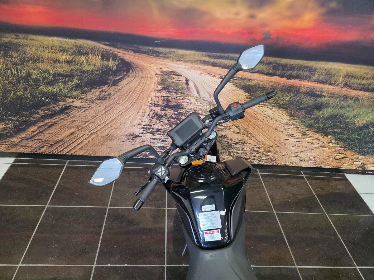 2023 KTM 390 DUKE ROAD