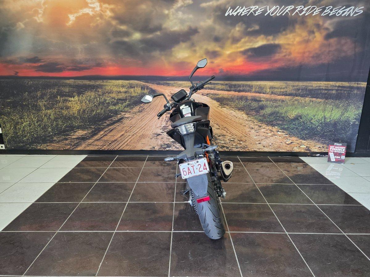 2023 KTM 390 DUKE ROAD