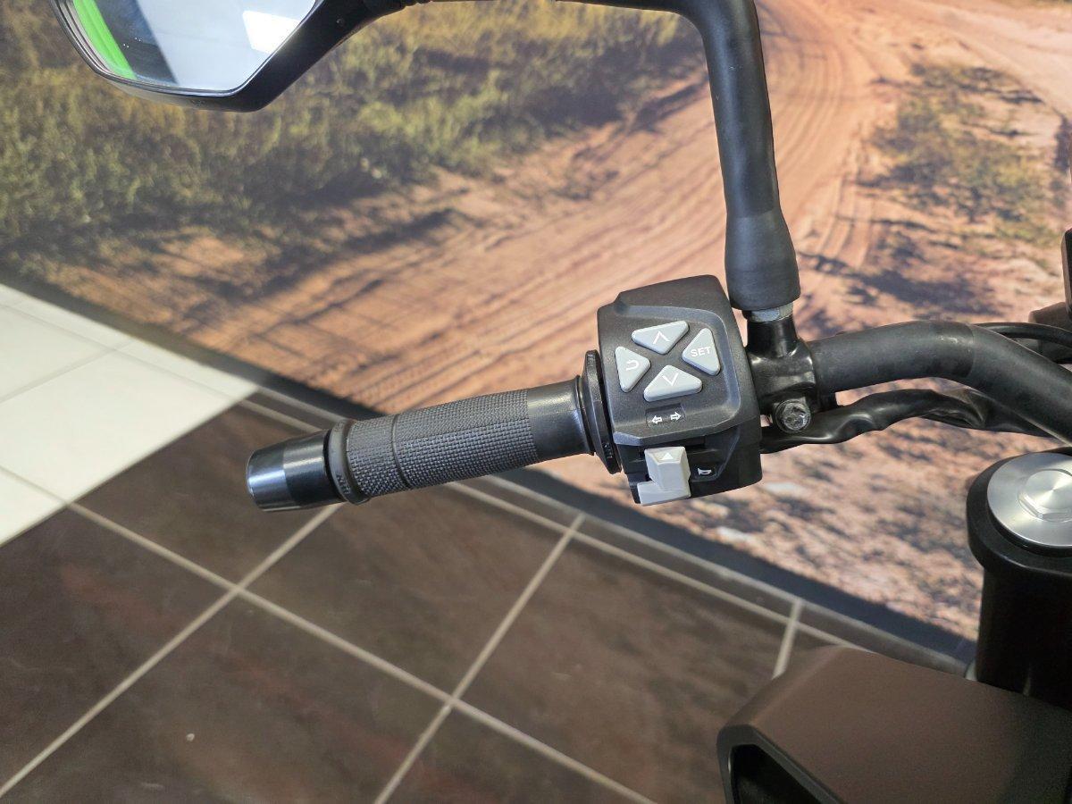 2023 KTM 390 DUKE ROAD