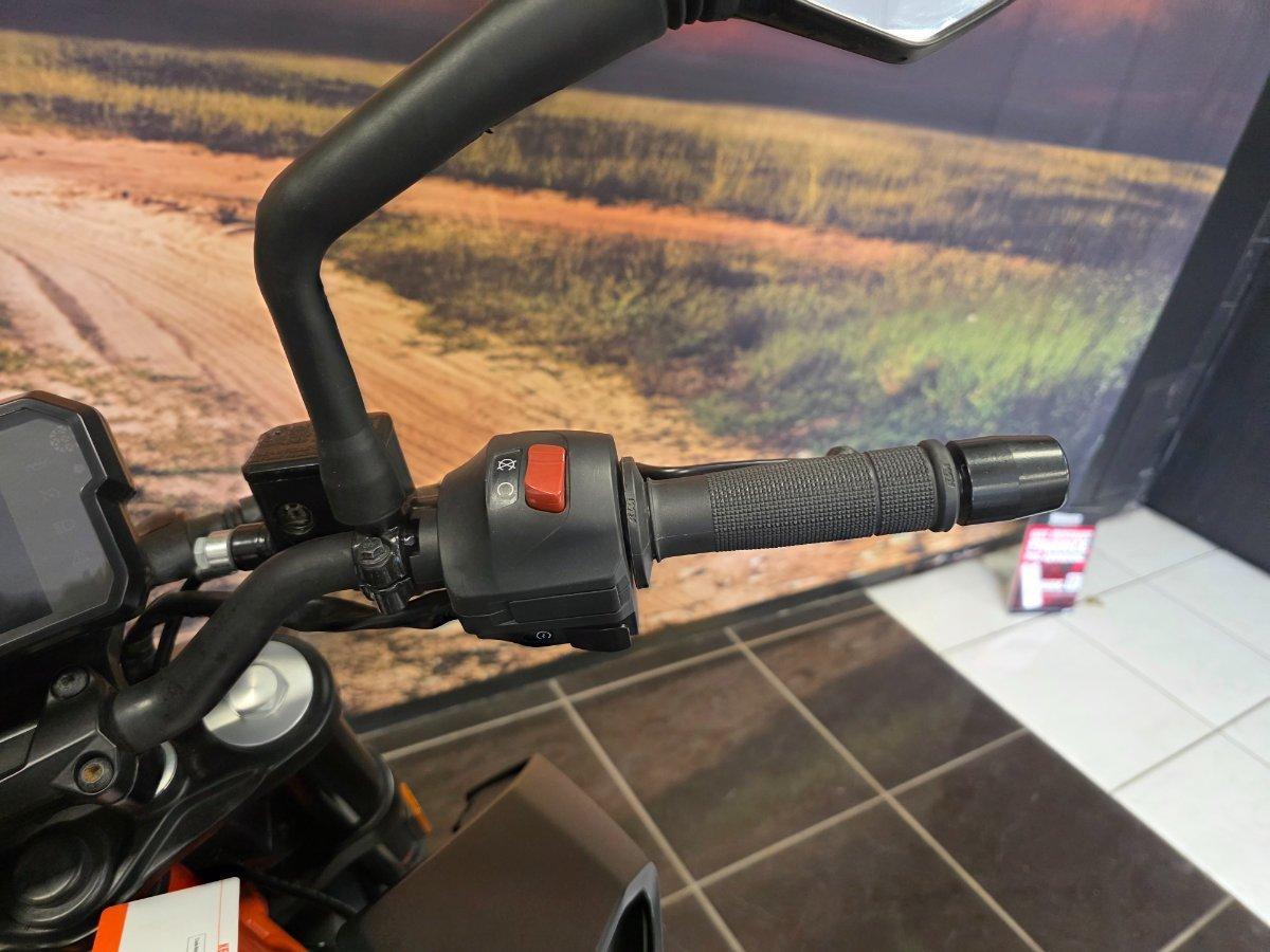 2023 KTM 390 DUKE ROAD