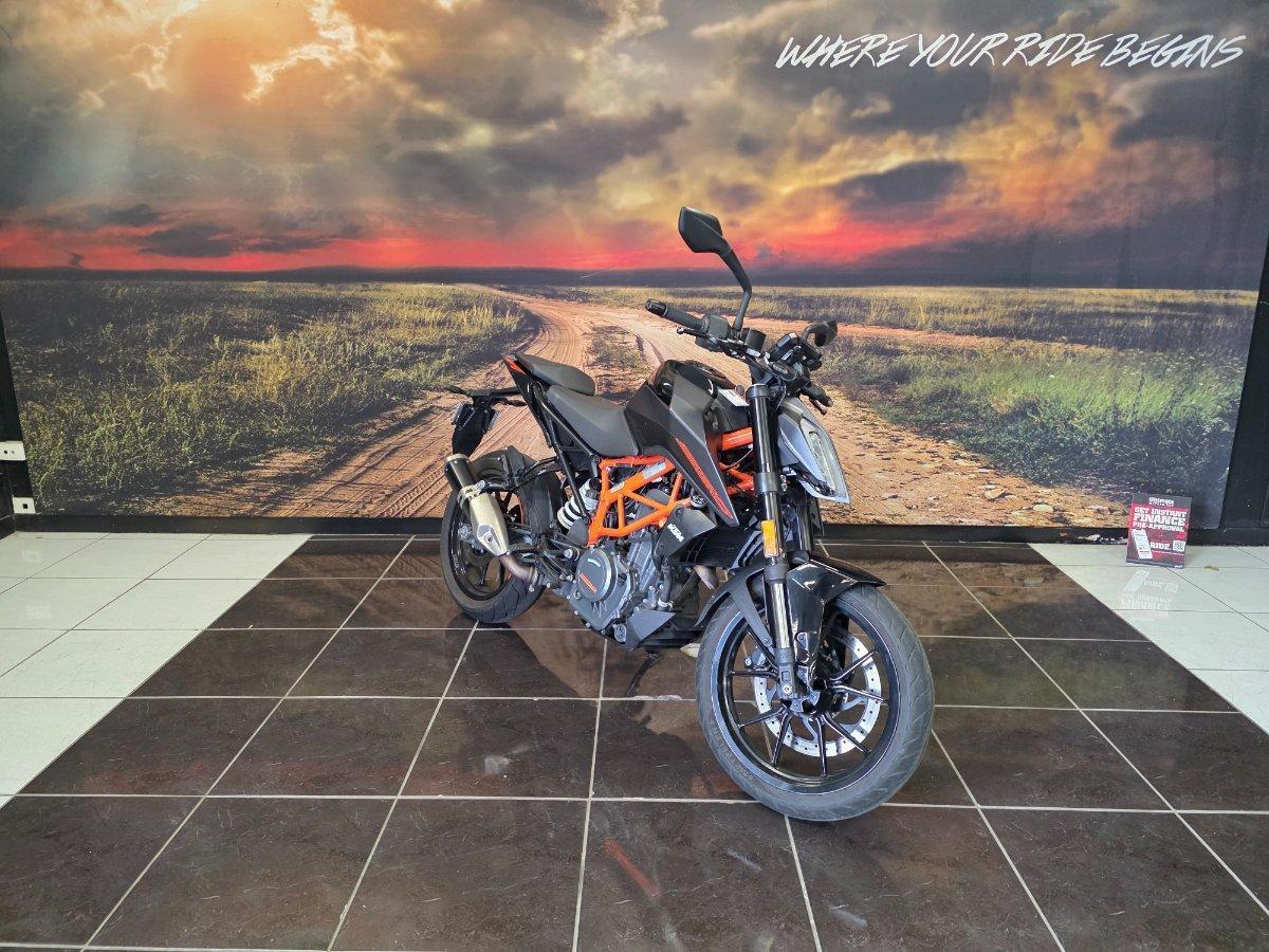 2023 KTM 390 DUKE ROAD