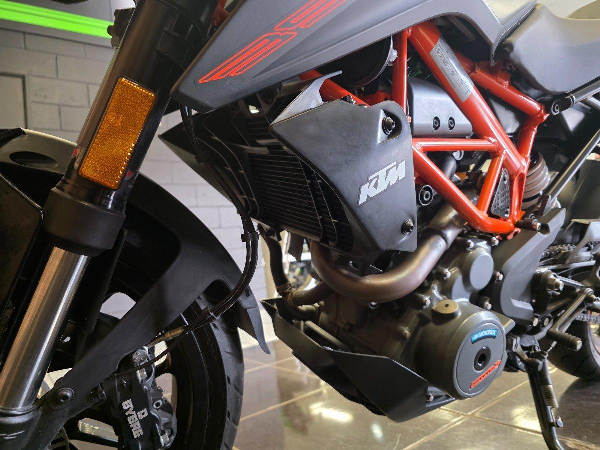 2023 KTM 390 DUKE ROAD