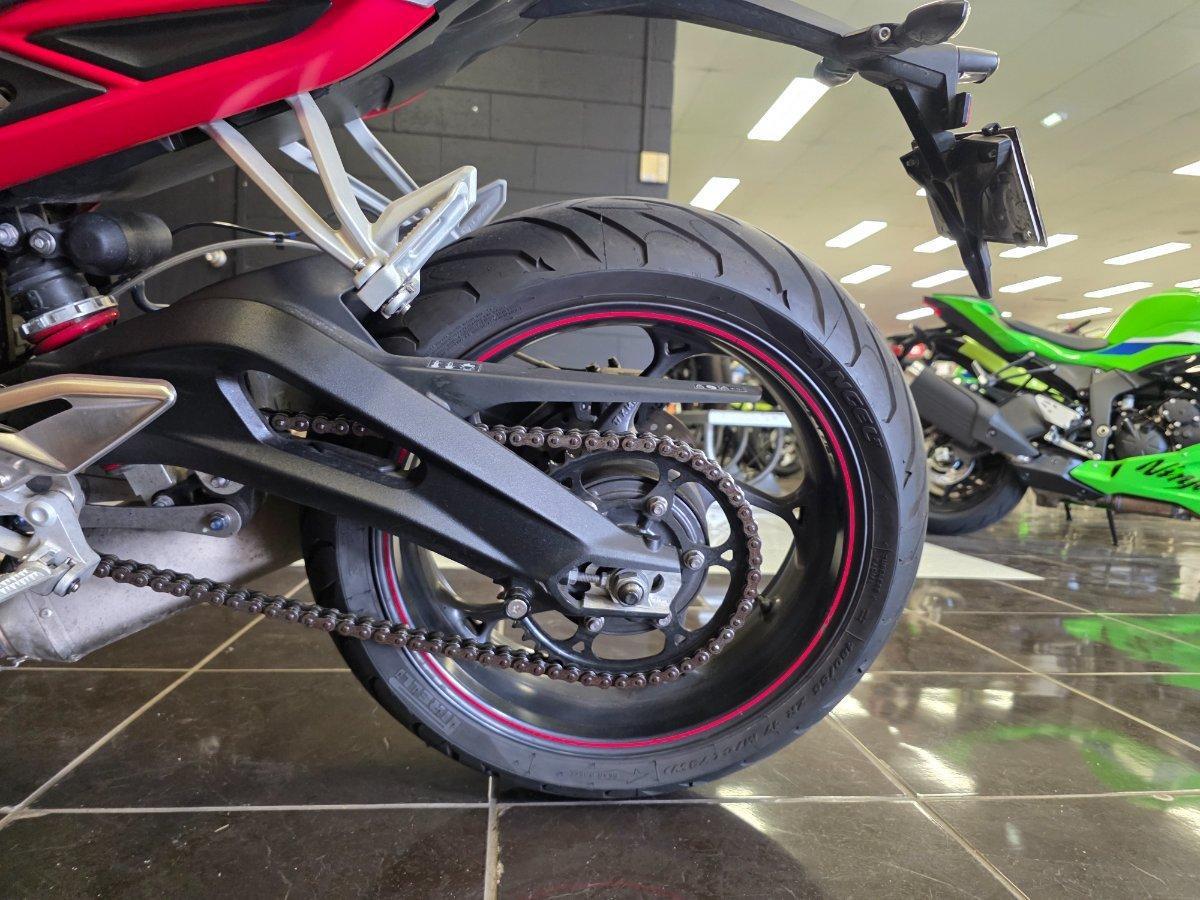2017 TRIUMPH STREET TRIPLE RS ROAD