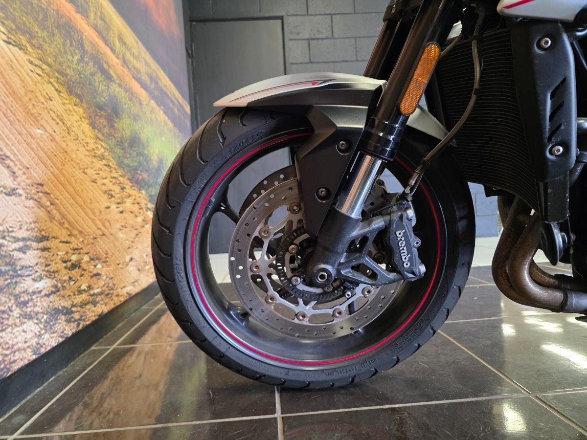 2017 TRIUMPH STREET TRIPLE RS ROAD