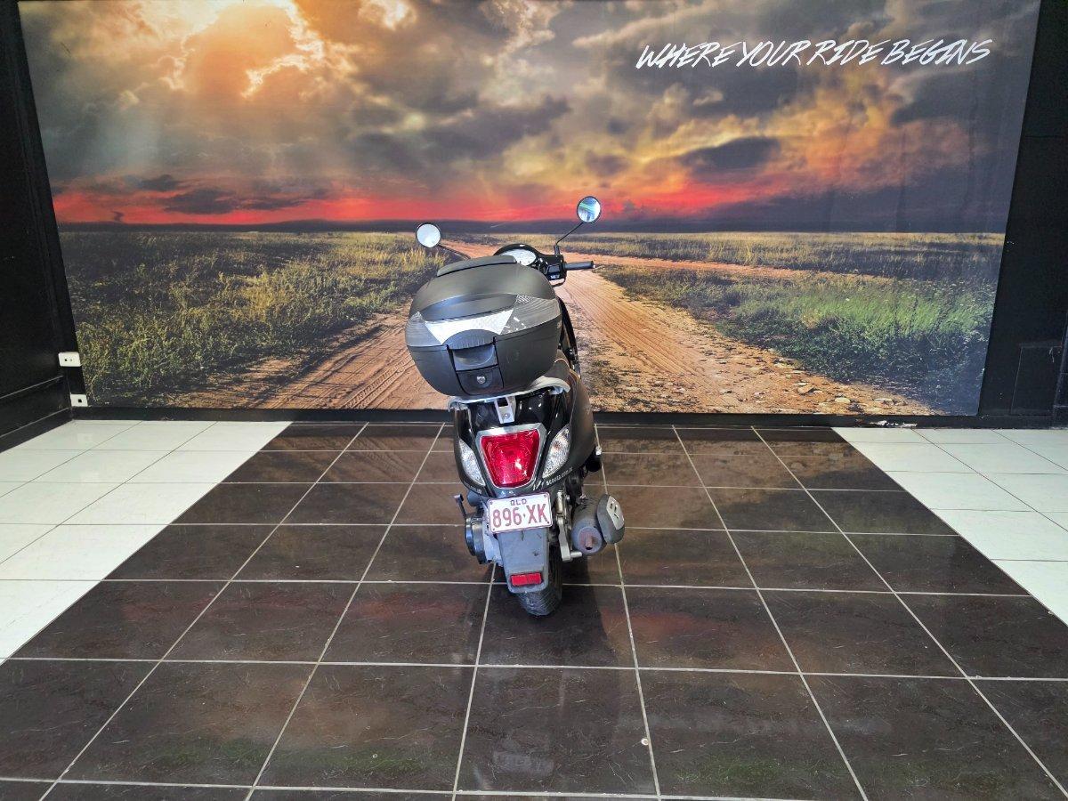 2018 SYM CLASSIC 200i SCOOTER