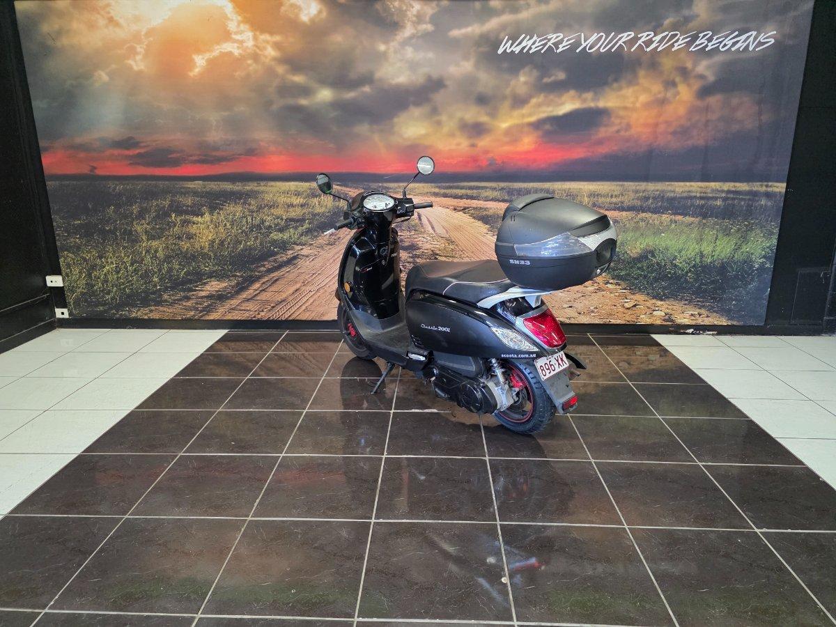 2018 SYM CLASSIC 200i SCOOTER