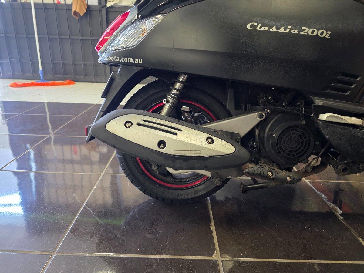 2018 SYM CLASSIC 200i SCOOTER