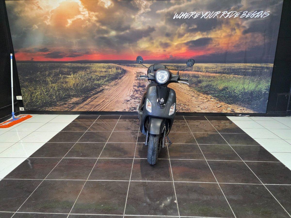 2018 SYM CLASSIC 200i SCOOTER
