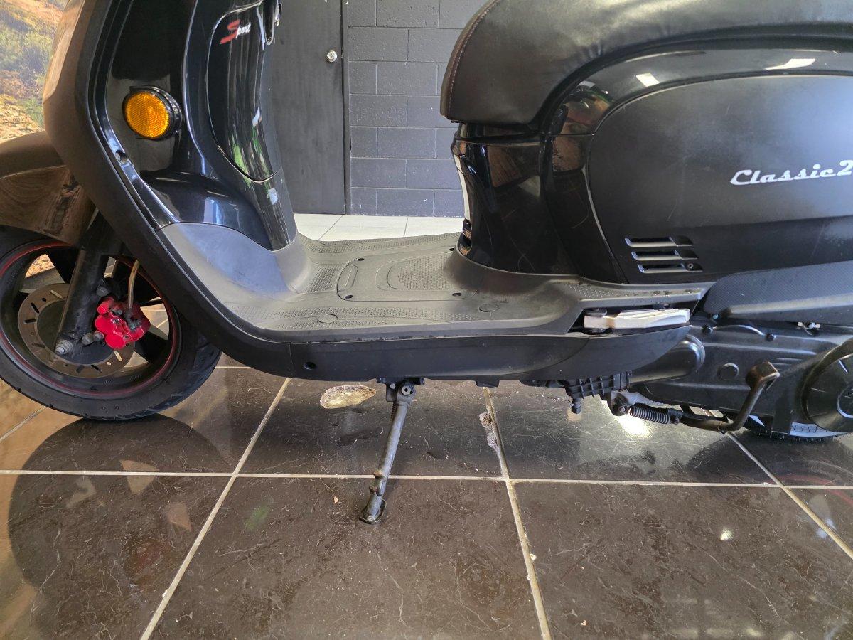 2018 SYM CLASSIC 200i SCOOTER