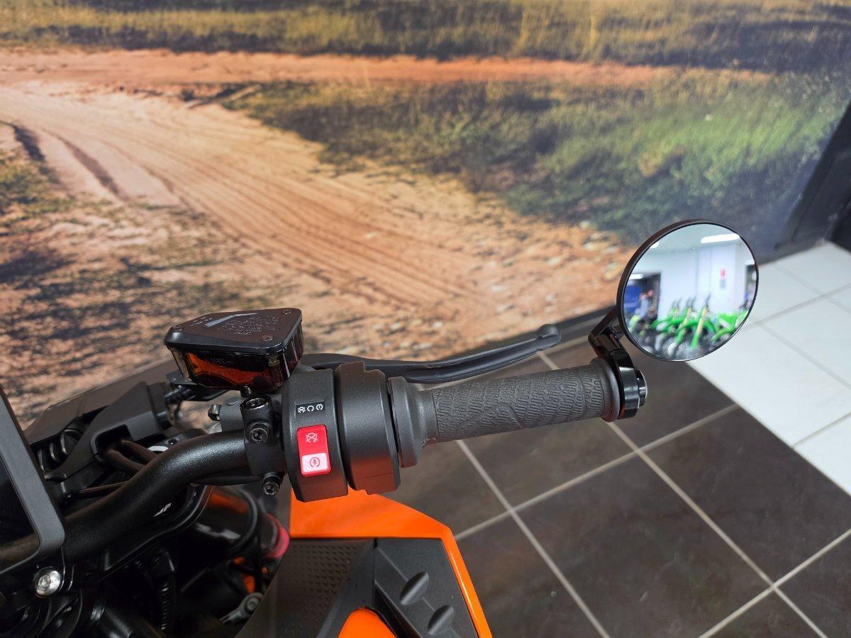 2024 KTM 990 DUKE ROAD
