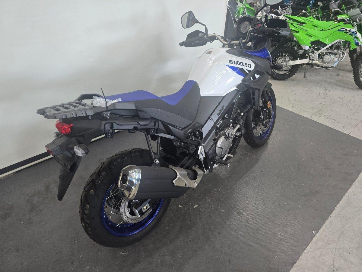 2024 SUZUKI V-STROM 650XT LAMS (DL650XAUE) DUAL SPORTS