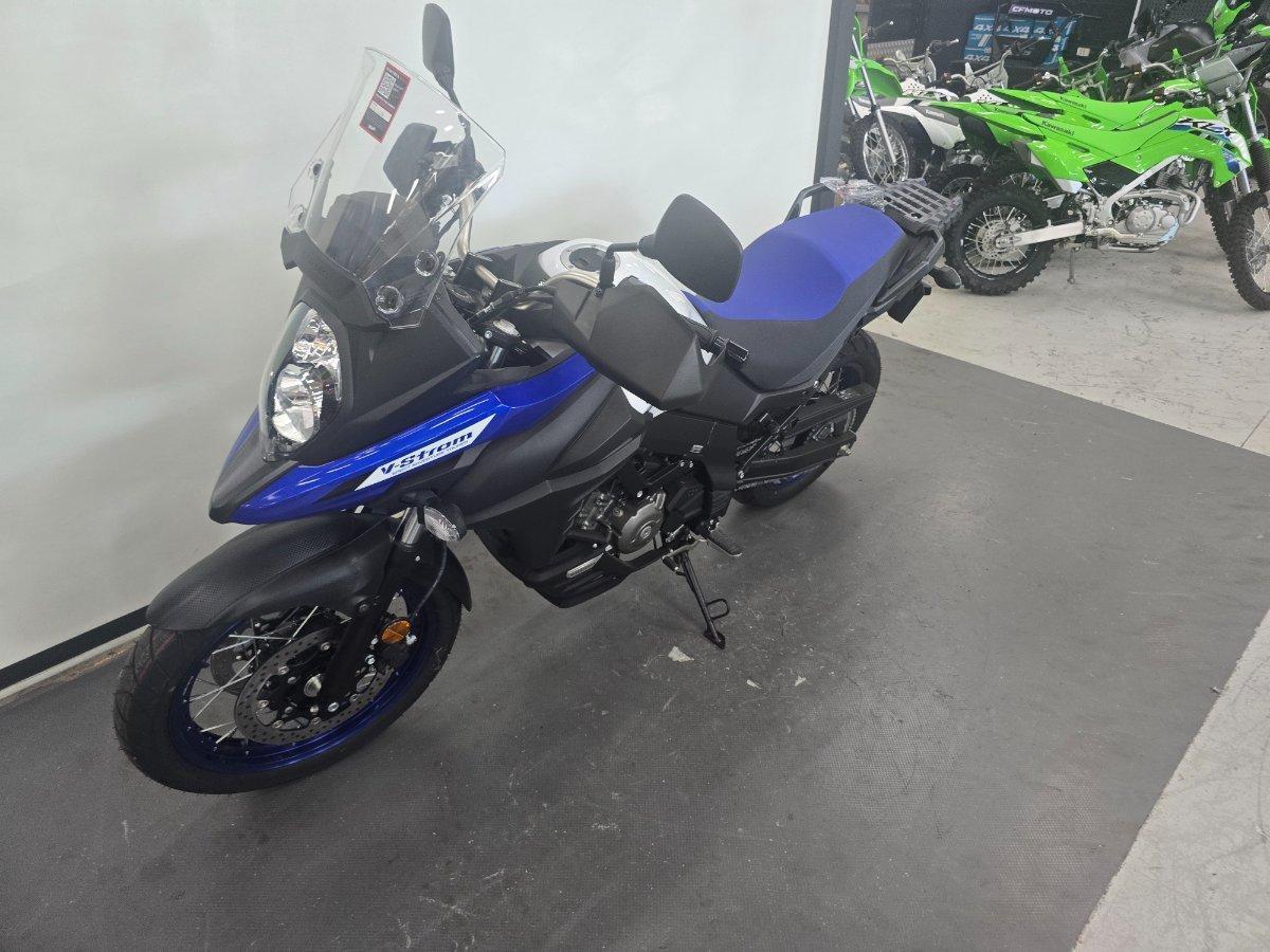 2024 SUZUKI V-STROM 650XT LAMS (DL650XAUE) DUAL SPORTS