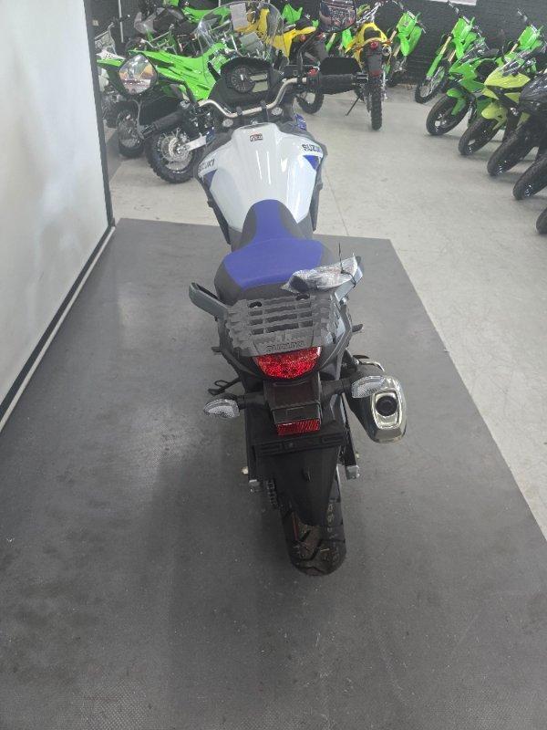 2024 SUZUKI V-STROM 650XT LAMS (DL650XAUE) DUAL SPORTS