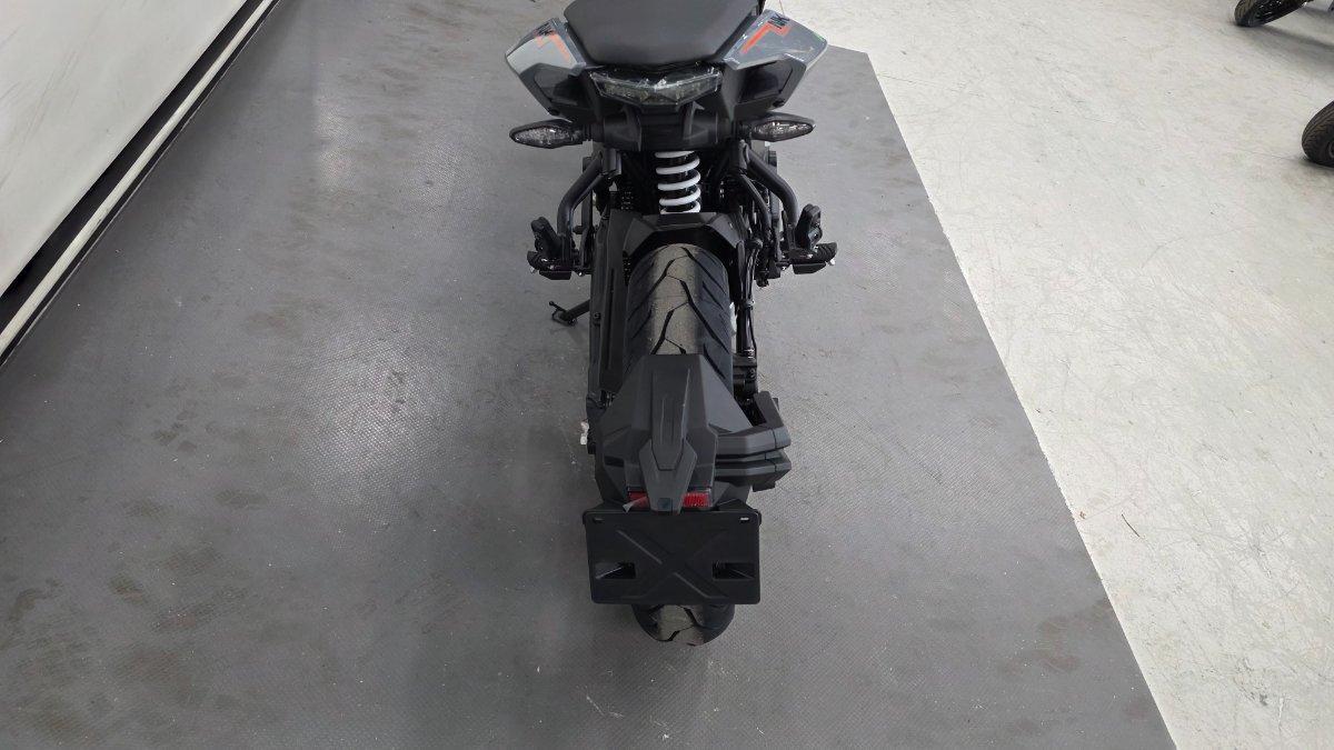 2025 CF MOTO 300 NK ABS ROAD
