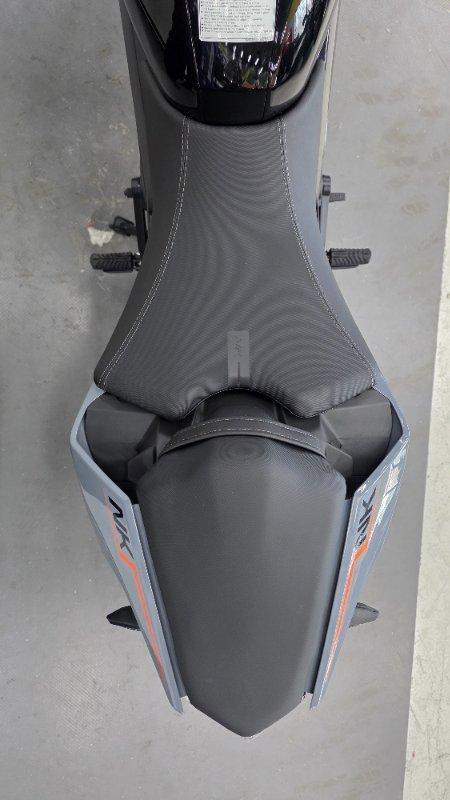 2025 CF MOTO 300 NK ABS ROAD