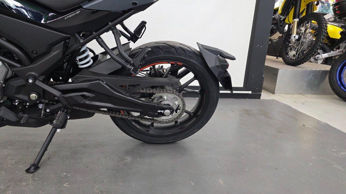 2025 CF MOTO 300 NK ABS ROAD