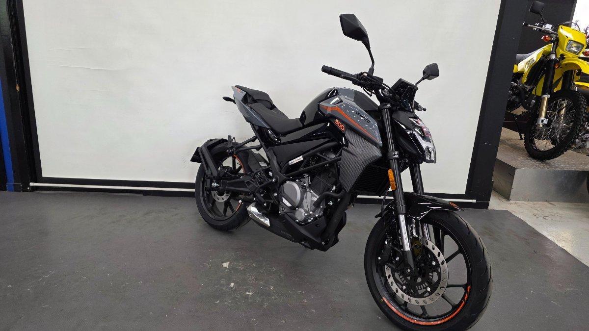 2025 CF MOTO 300 NK ABS ROAD